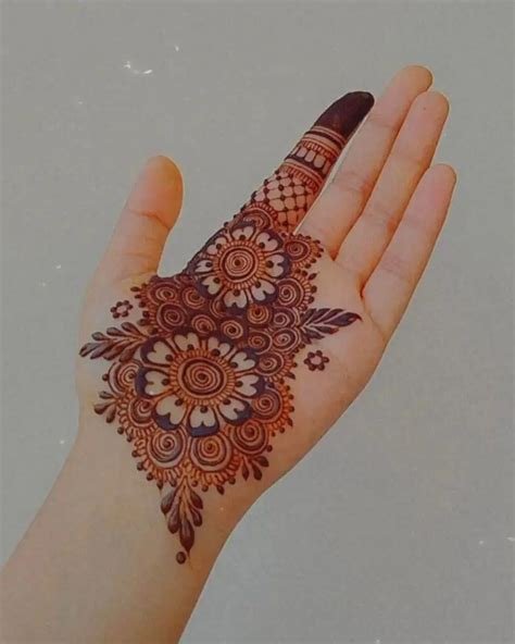 10_New Hatheli Mehndi Design for All Festive Celebrations