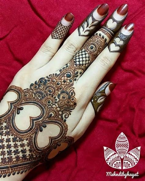 7_Heart Mehndi Designs 15 Beautiful And Splendid Henna Works