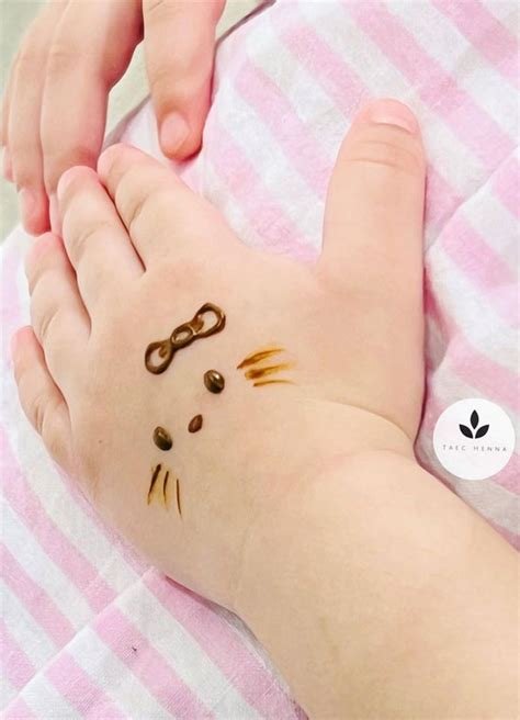 1_35 Beautiful Henna Design Ideas  Hello Kitty Henna