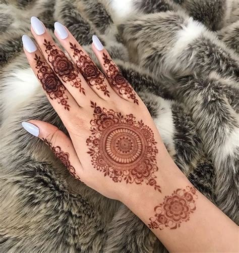 11_300 Lotus Mehndi Designs for Front and Back hand and Feet