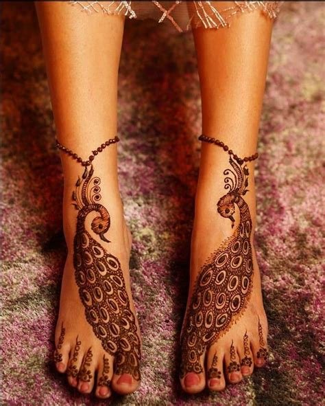 6_Prettiest Floral Mehendi Designs For The Trendsetter Brides  ShaadiWish