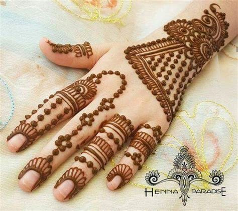 8_Mehndi Designs  200 Latest  Easy Mehendi Ideas For Brides and