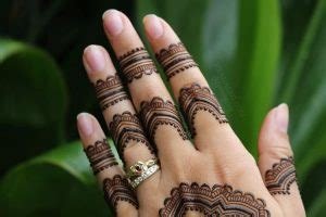 8_50 Latest One Finger Mehndi Designs  K4 Fashion
