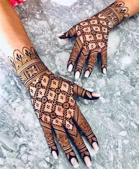 10_Simple Mylanchi Designs For Front Hand  Kerala Mehndi Designs 2024