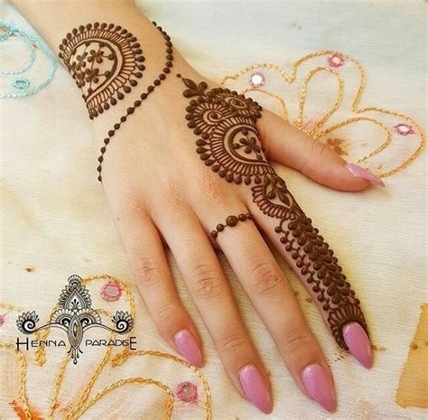 13_Mehndi Designs  200 Latest  Easy Mehendi Ideas For Brides and