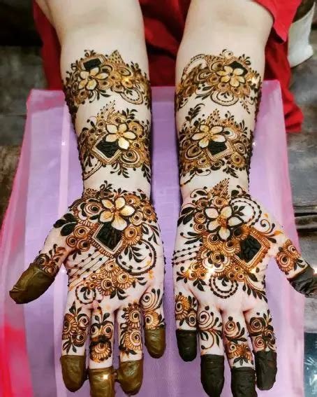 13_Top 20 Beautiful Dubai Mehndi Designs For Any Fuctions