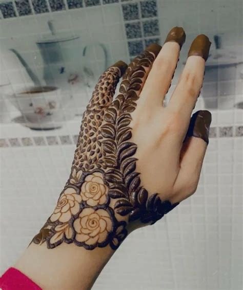 6_Royal Instagram Khafif Mehndi Design  Fashion  Tech and Marketing