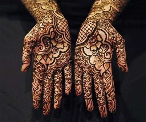 6_10 Muslim Mehndi Images That Will Leave You Breathless