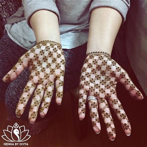 3_Prettiest Jaal Mehndi Designs We Spotted on Instagram For ToBeBrides