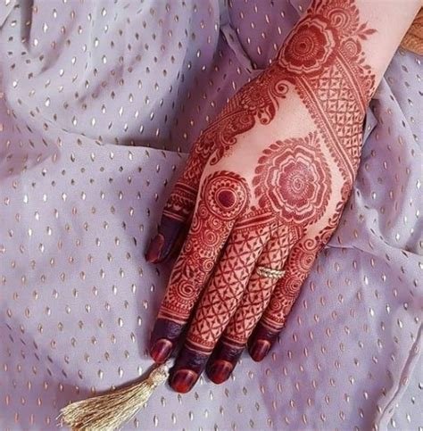 8_Bridal Mehndi Designs  9 Most Adorable Mehndi Design To Try