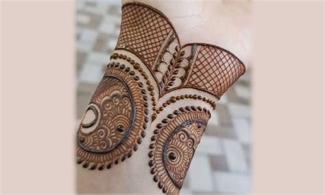 10_Bridal Mehndi Designs  9 Most Adorable Mehndi Design To Try