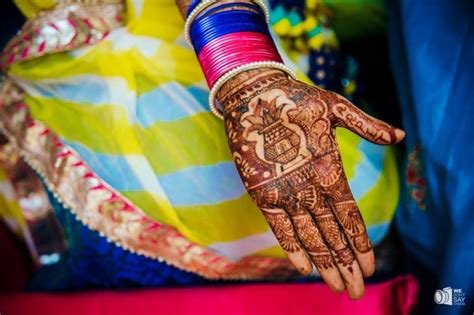 1_10 Simple Bridal Rajasthani Mehndi for Hands