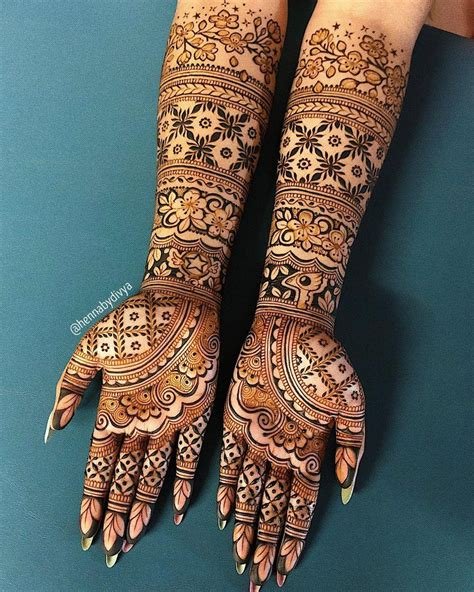 15_Modern Karva Chauth Mehndi for Todays Woman  TailoringinHindi