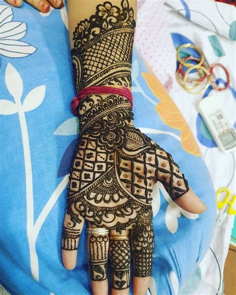 7_51 Karwa Chauth Mehndi Designs For Newlywed Brides