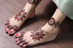 2_Front Hand Mehndi Designs For Karwa Chauth  Design Talk