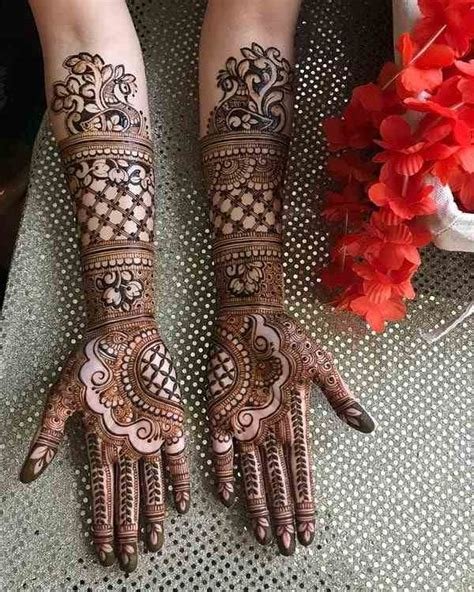 15_Karva Chauth Mehndi Designs That Are Trending Big Time