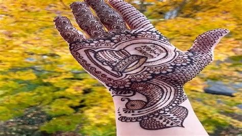 15_Karwa Chauth Mehndi Design Simple Unique and Latest Mehndi Designs