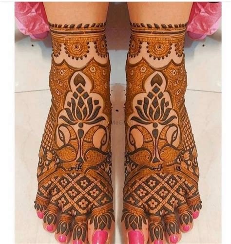 7_Top10 Mehndi Designs for Karwa Chauth  Twinkle Bansal
