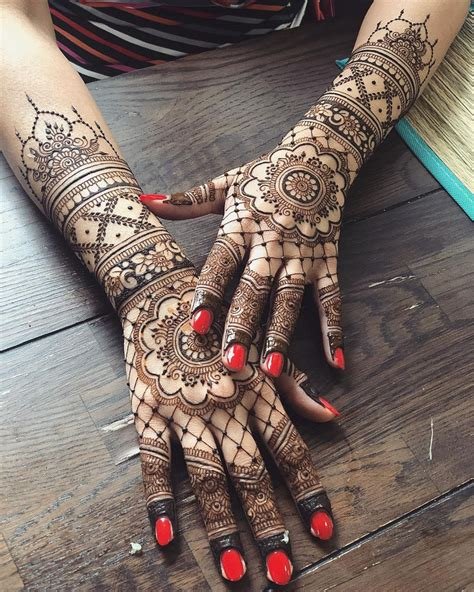15_51 Karwa Chauth Mehndi Designs For Newlywed Brides