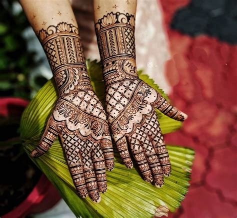 8_51 Karwa Chauth Mehndi Designs For Newlywed Brides