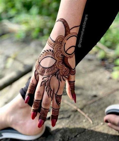 11_109 Best Khafif Mehndi Designs 2024 Stylish Bridal Design For Back