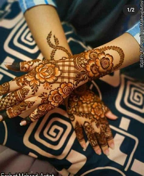 9_109 Best Khafif Mehndi Designs 2024 Stylish Bridal Design For Back