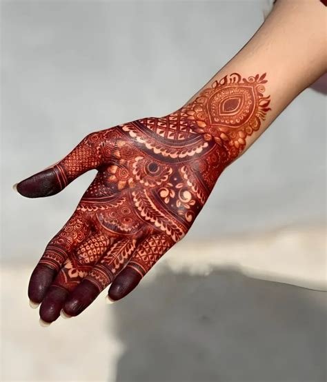 9_40 Beautiful Khafif Mehndi Designs Images 2020  SheIdeas