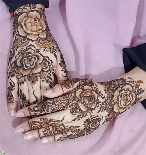 6_Stylish Khafif Mehndi Design Full Hand for All Occasions