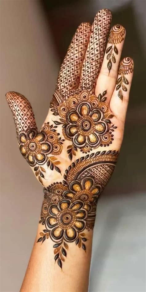 7_Stylish Khafif Mehndi Design Full Hand for All Occasions