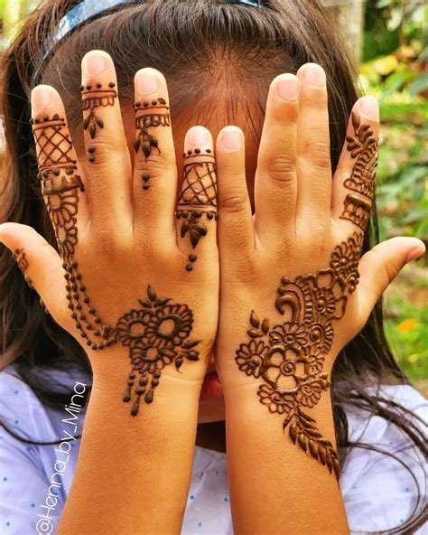 1_30 Easy And Simple Mehndi Designs For Kids  POPxo