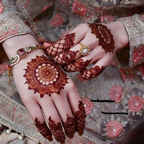 4_25 Trendy and Stylish Tikki Mehndi Designs  Tikli