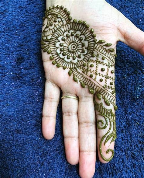 7_20 Stunning Yet Simple Arabic Mehndi Designs For Left Hand To Your