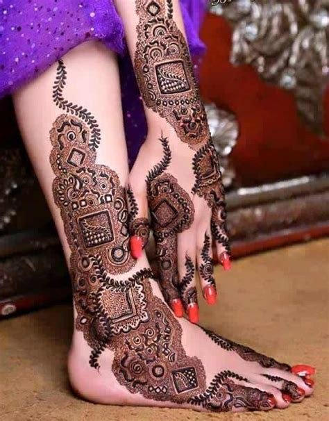 4_10 Trending Dubai Mehndi Designs Which Depict Your Love Story In