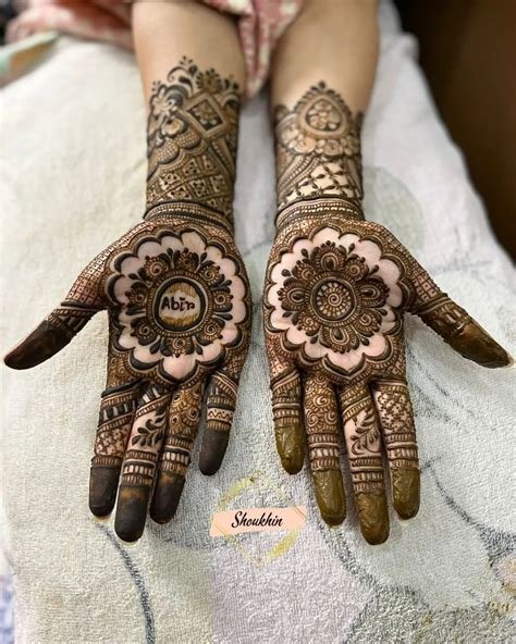 11_10 Latest Half Hand Mehndi Design Ideas for Bridesmaids