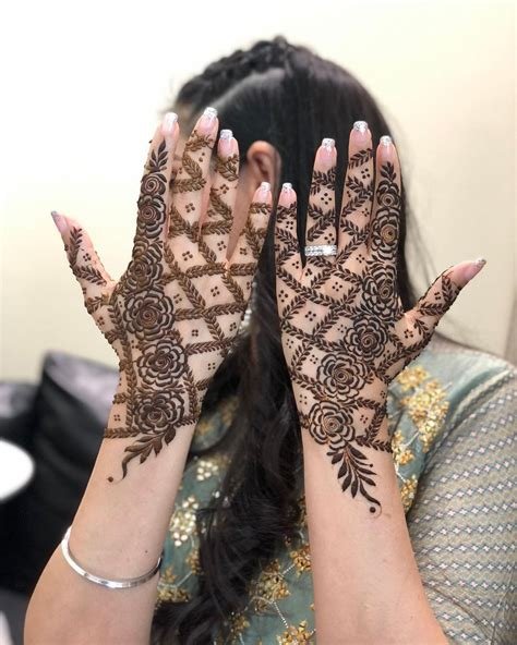 13_Best 100 Karwa Chauth Mehndi Design images 2023
