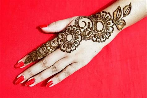 12_50 Simple Arabic  Bridal Mehndi Designs 20222023 2023