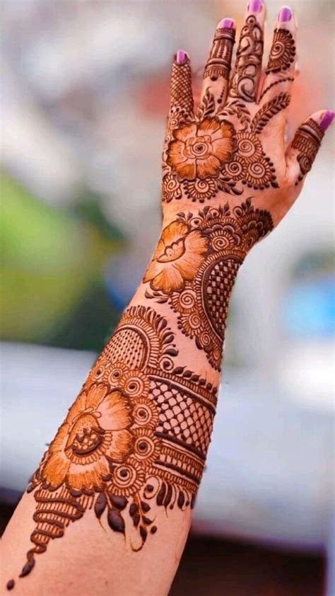 3_25 Latest Floral Mehndi Designs 2023