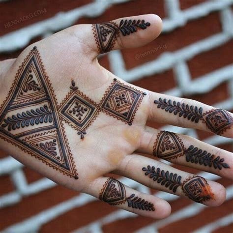 10_Groom Mehndi Design 35 Latest Dulha Mehndi Designs Ideas