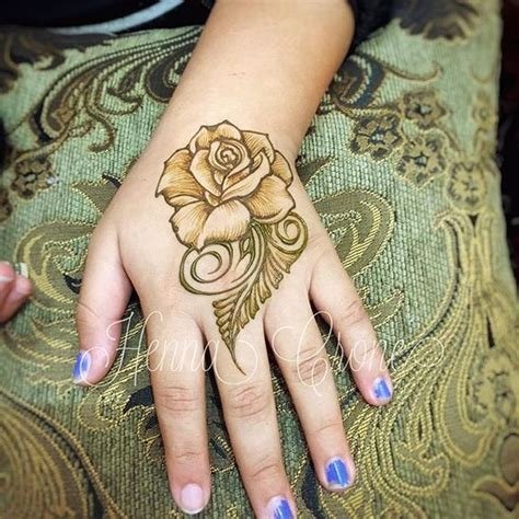 15_Ideal Impressive Rose Style Bridal Mehndi Designs  Rose Style Bridal