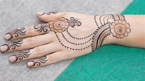 3_75 Most Popular Arabic Mehndi Designs  2023 With Images  Fabbon