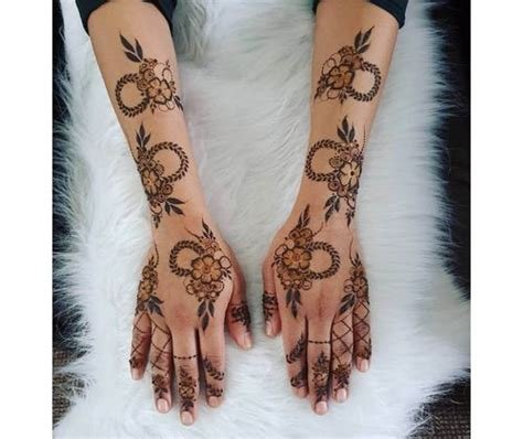 9_Take Your Pick 30 Arabic Mehndi Designs For Hands To Flaunt At Your