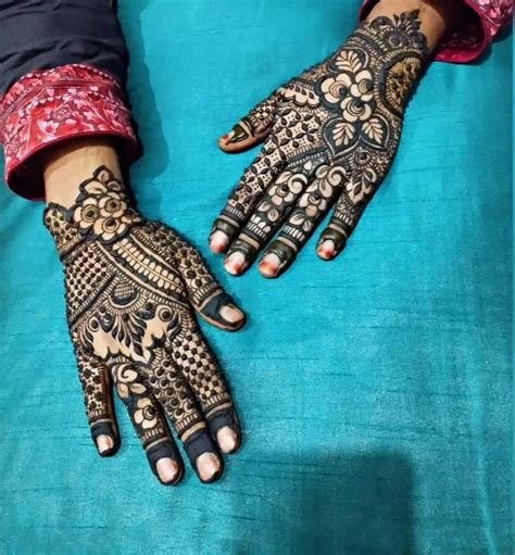 4_Latest Mehndi Designs for Teej  August 2024