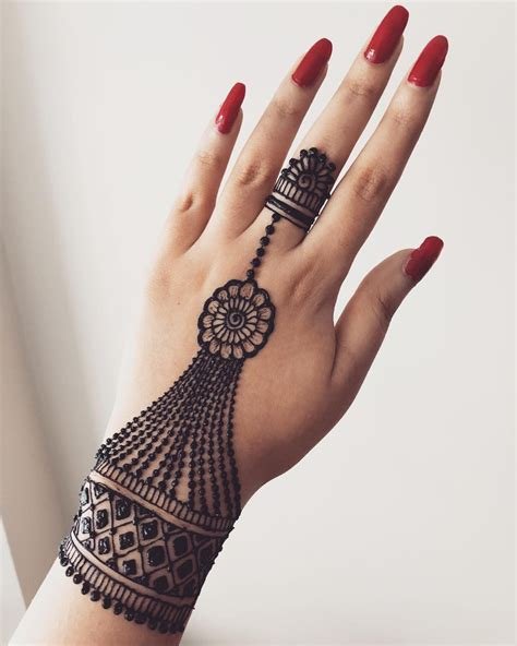 7_Mehndi Designs  200 Latest  Easy Mehendi Ideas For Brides and