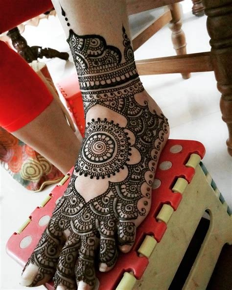 8_Bridal Dulhan Mehndi Designs For Legs 7  K4 Fashion