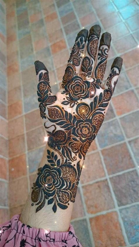14_55 Stylish Khafif Mehndi Design Front And Back Hand