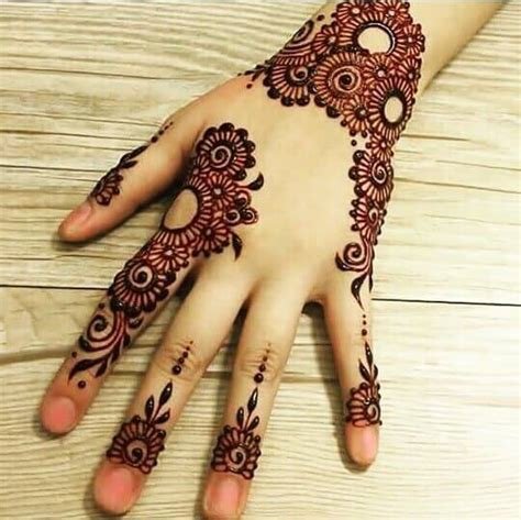 3_11 Mehndi Design Bali Images  You Will love to try it  Weddingbels