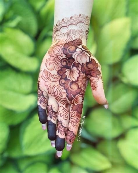 6_35 Fresh  Pretty Lotus Mehndi Designs for Hands  Feet to Save RN