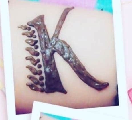 13_10 Inspiring K Letter Mehndi Designs Suitable for Anyone