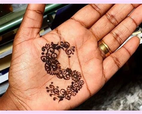 13_Stylish S Letter Mehndi Designs You Will Love  2023 With Images  Fabbon