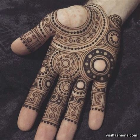 13_9 Stunning Righthand Mehndi Designs To Inspire Your Own Hands